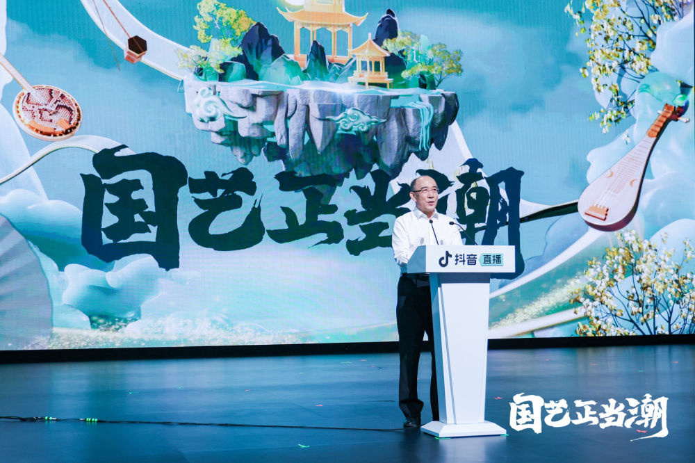 广播最新动态，声音的传播艺术及其影响力